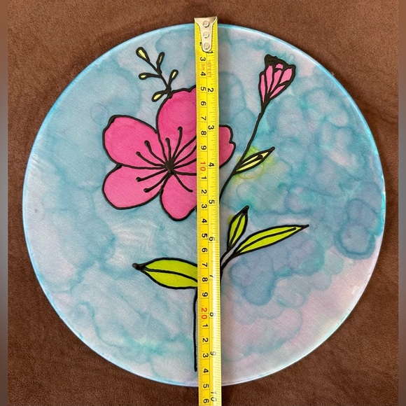 Handmade Silk Painting Art Piece - Hawaiian Flower Vibrant Colors Tie Dye Effect - Picture 7 of 13